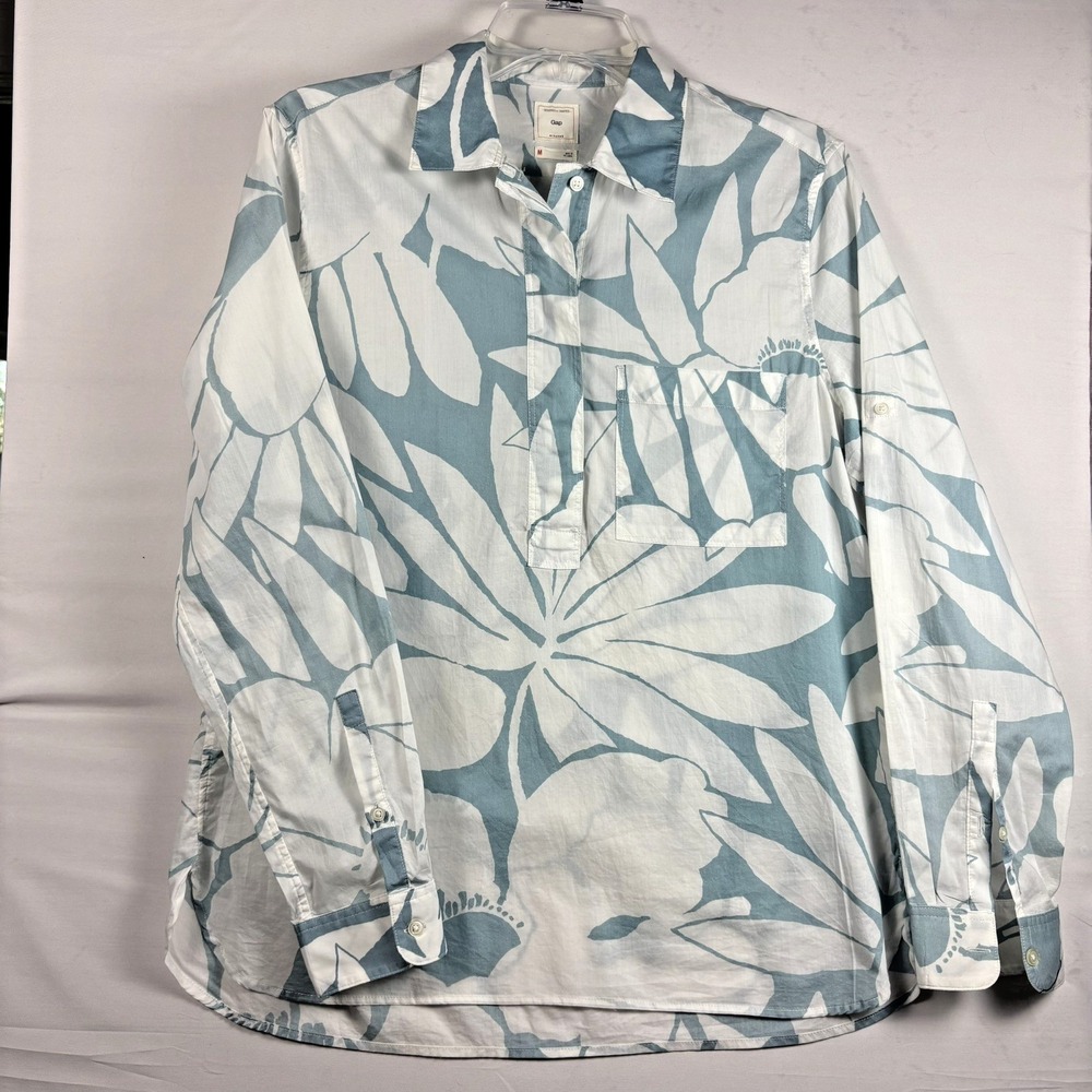 Gap Shirt Womens‎ Tropical blue/white roll sleeve popover Medium